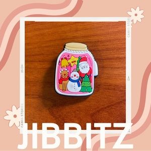 🌸5/$10 Christmas Globe Jibbit / Shoe Charm